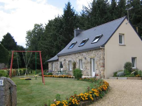 Villa Des Prés : Guest accommodation near Châtelaudren