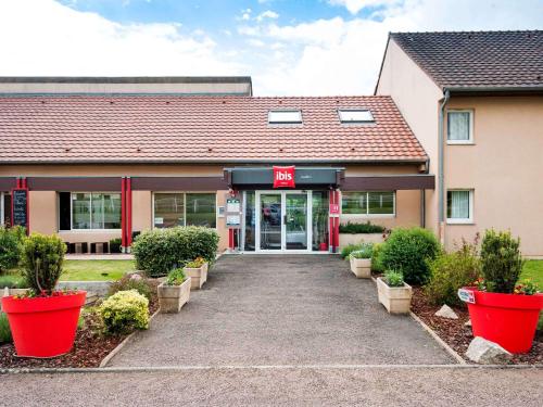 ibis Avallon : Hotel near Givry