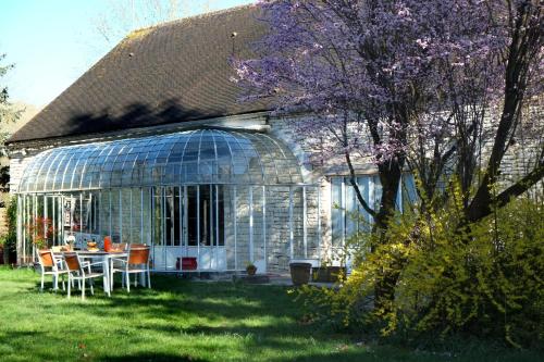 Chez Séverine & Edward : Bed and Breakfast near Lucy-sur-Cure