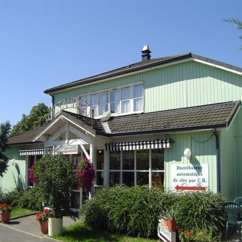 Fast Hotel Colmar Houssen : Hotel near Riedwihr