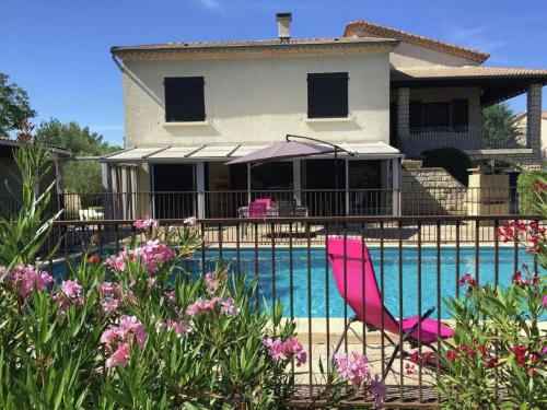 Holiday home St Chaptes : Guest accommodation near La Calmette